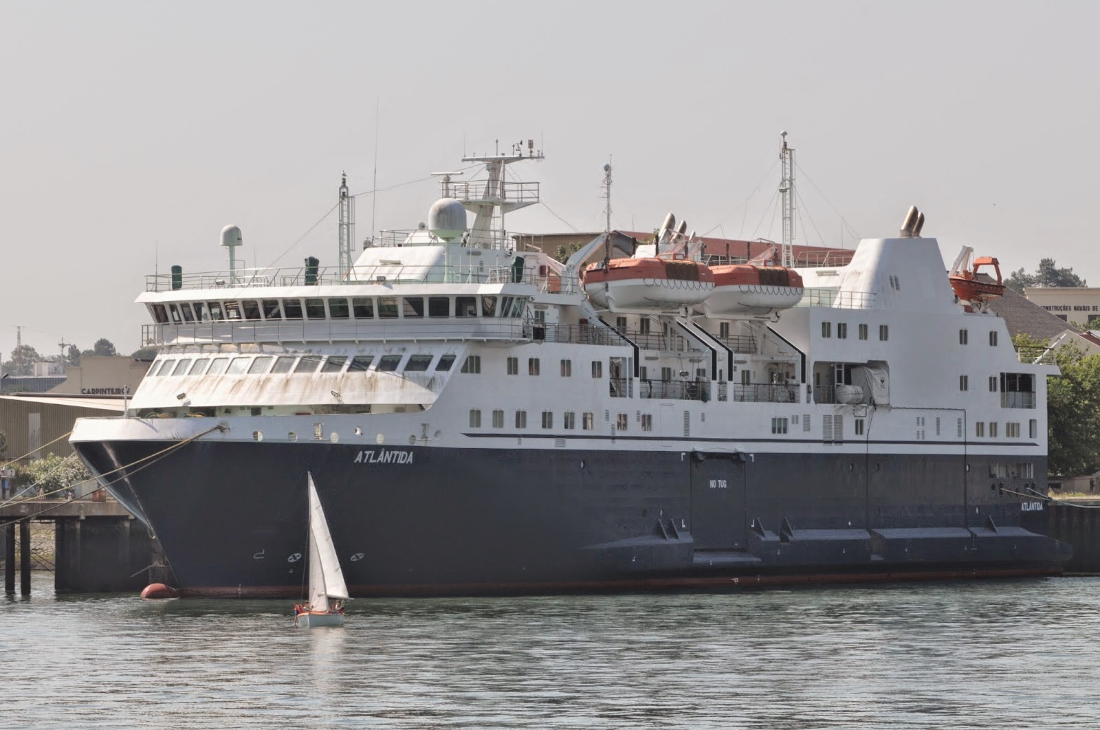 ATLÂNTIDA no Blogue dos Navios e do Mar