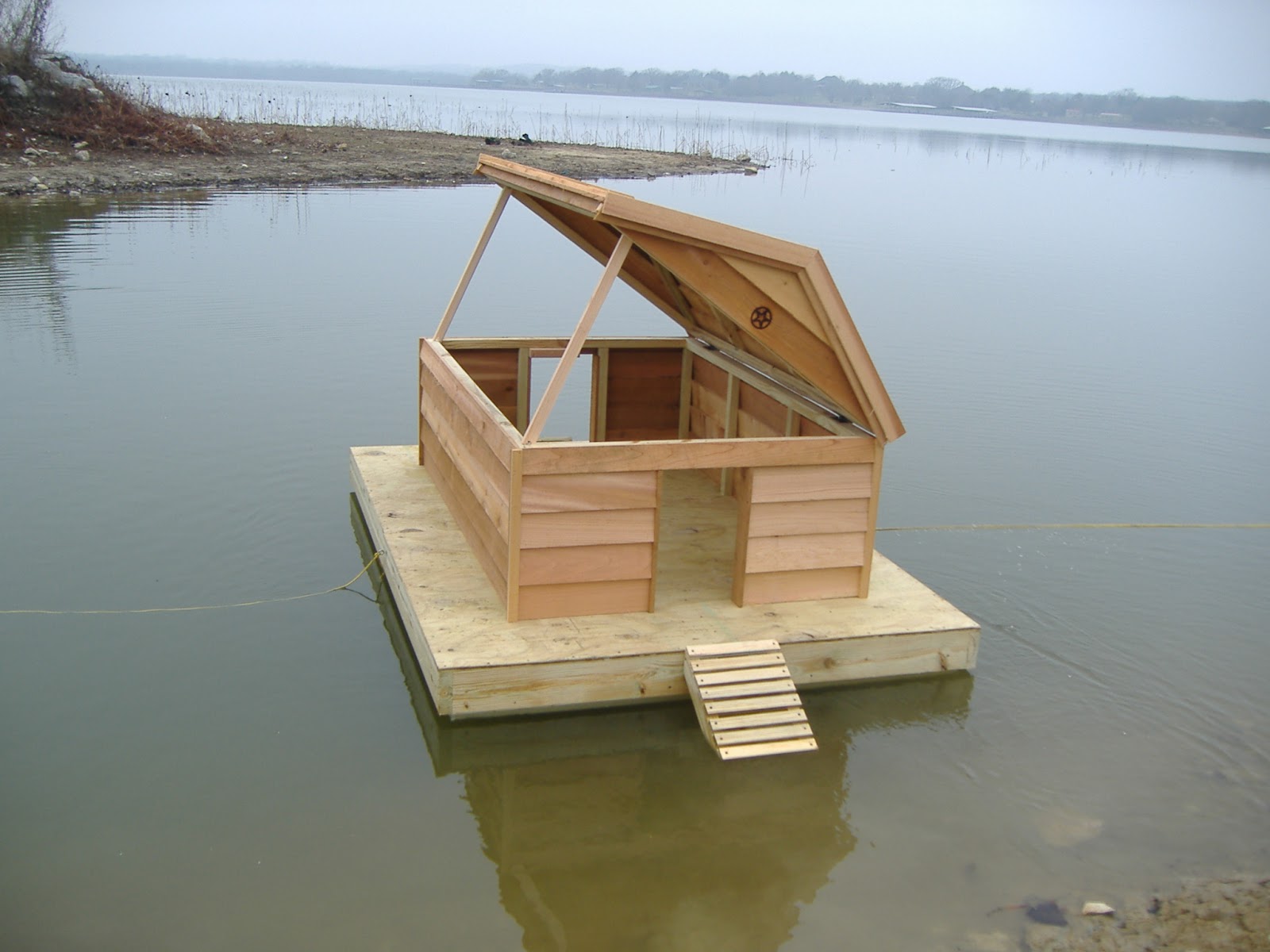 Custom Floating Duck Houses Custom Ac Heated Insulated Dog House