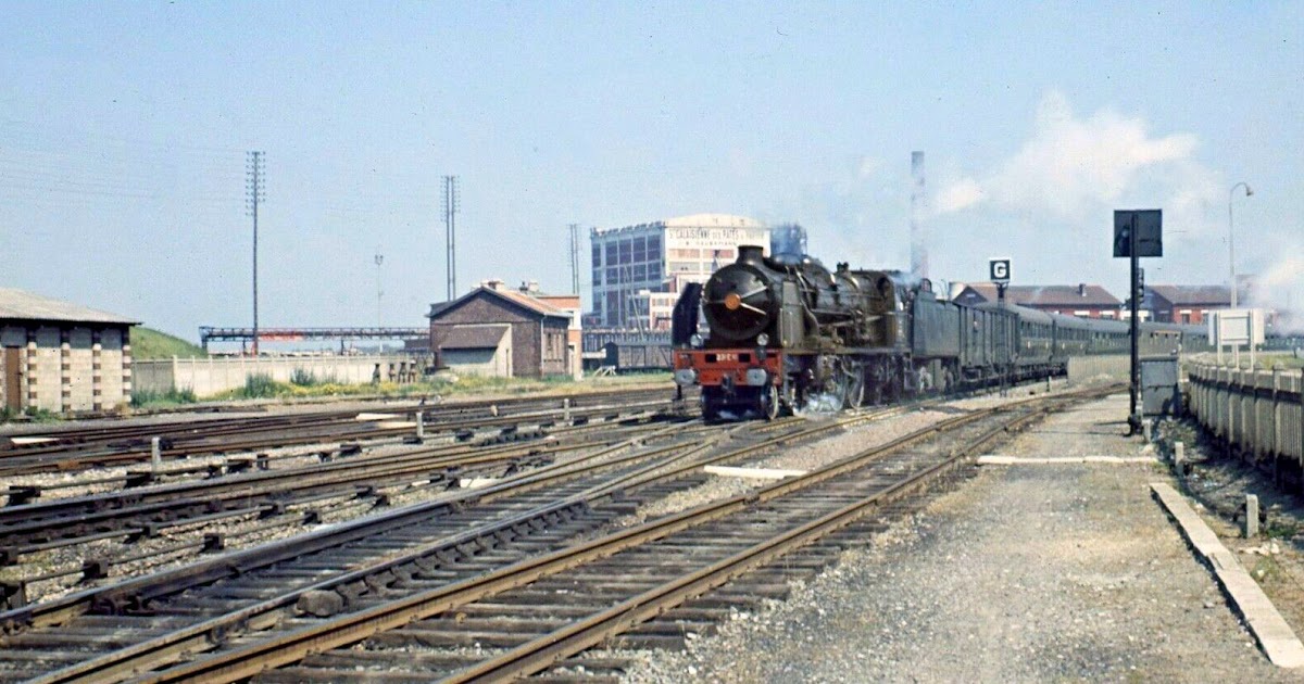 transpress nz SNCF 462 with a train from Calais to Paris, 1960