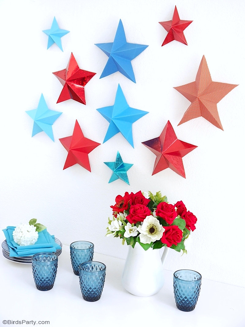 DIY Origami 3D Paper Stars - easy to make crafts for your 4th of July or any party! So easy to make to decorate your home, porch or backdrop!