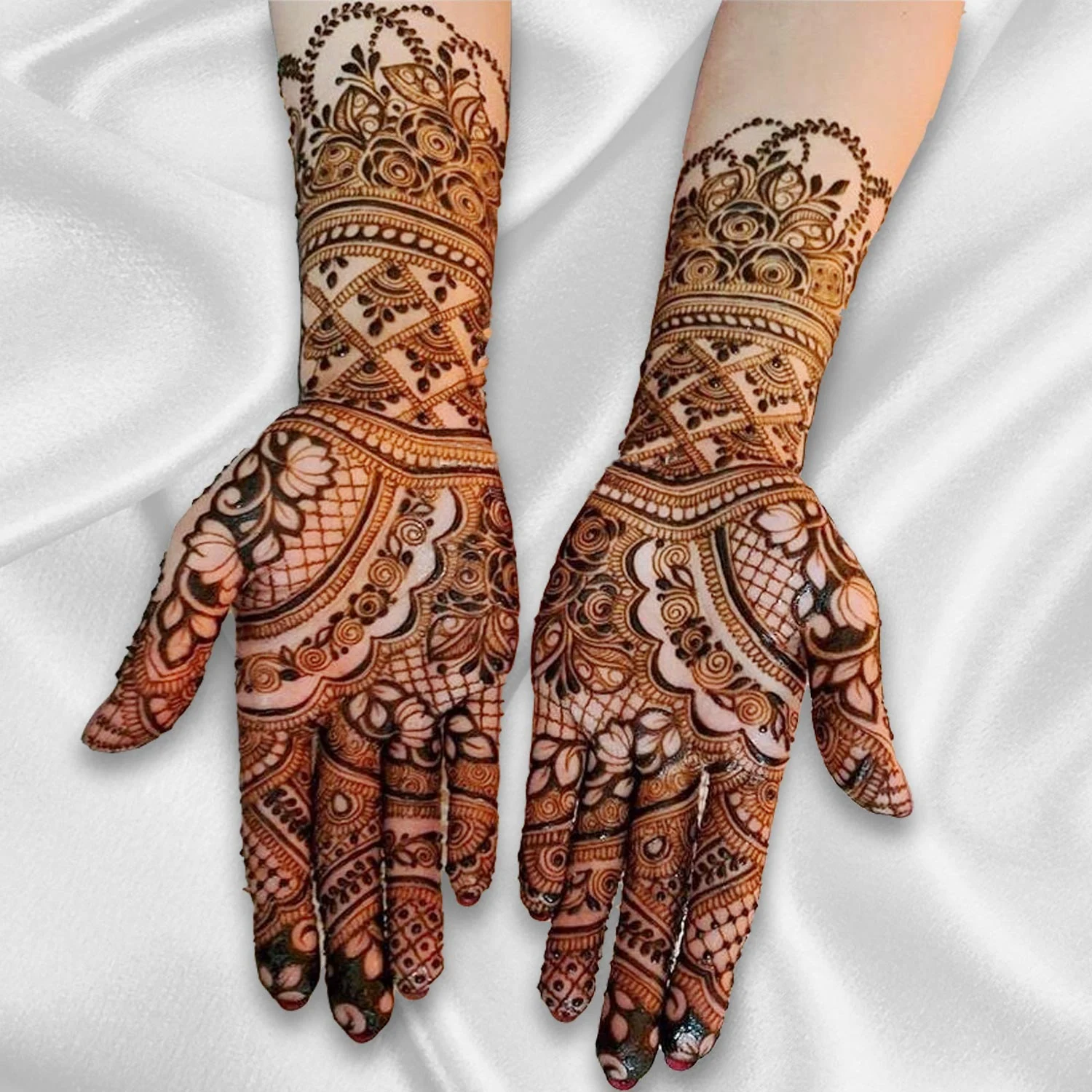 Bridal Mehndi Designs – Beautiful Dulhan Wedding Mehndi Designs # 01