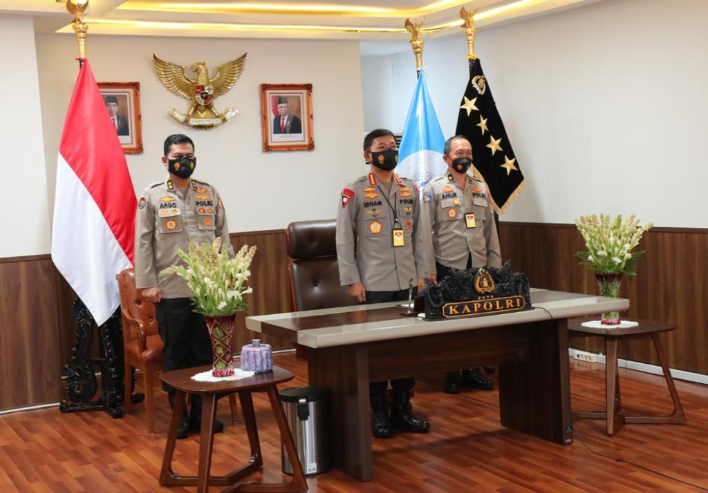 Kapolri : Penanganan Kejahatan Transnasional Perlu Keterlibatkan Seluruh Aparatur Penegak Hukum Kapolri : Penanganan Kejahatan Transnasional Perlu Keterlibatkan Seluruh Aparatur Penegak Hukum