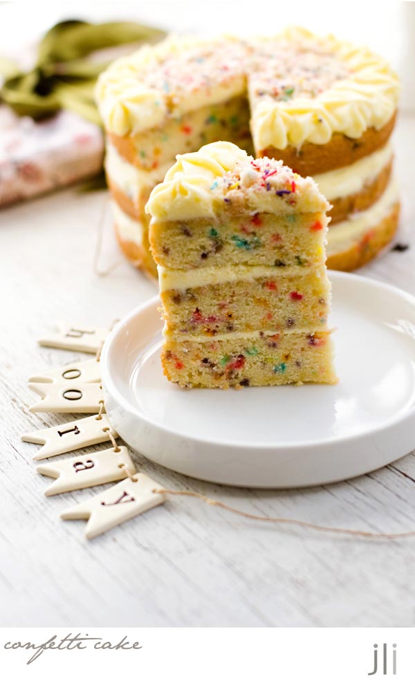 confetti layer cake / DELICIOUS BITES