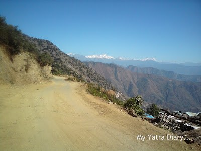 Snow clad mountainous peaks of Kedarnath and Yamunotri in the Garhwal Himalayas in Uttarakhand