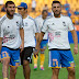 Andy Delort se luce con Gignac