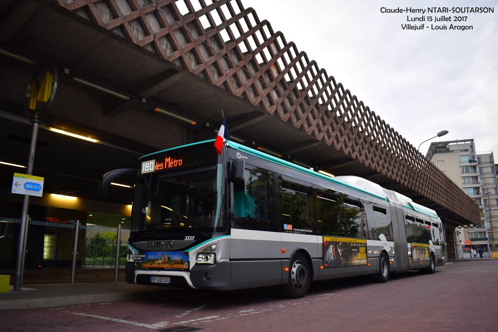 [RATP] Le passage des lignes de bus RATP 180 (IvrysurSeine) et 275 (Nanterre) en articulés