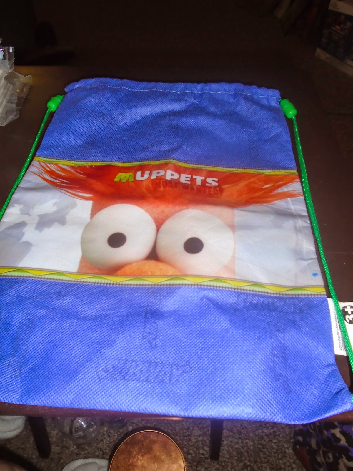 Royal Card Review: I'm (Garage) Sale-ing AWAY!