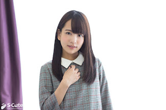 S-Cute 540_mikako_04 制服美少女をイカせる優しいクンニ／Mikako