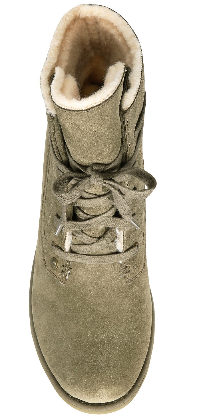Shoe of the Day | BEARPAW Krista Cold-Weather Boots | SHOEOGRAPHY