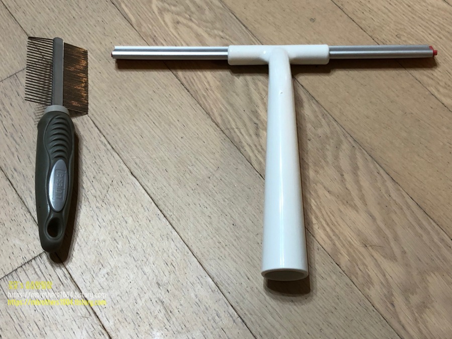 이케아 릴나겐 창문닦이 = 고양이 인생 빗(집사 관점) IKEA LILLNAGGEN Shower squeegee