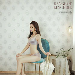 Lee Chae Eun – Lingerie Set Foto 10