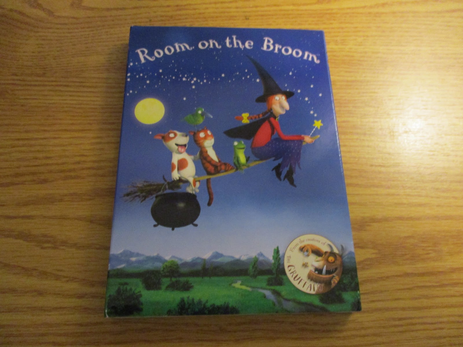 Missys Product Reviews Room On The Broom