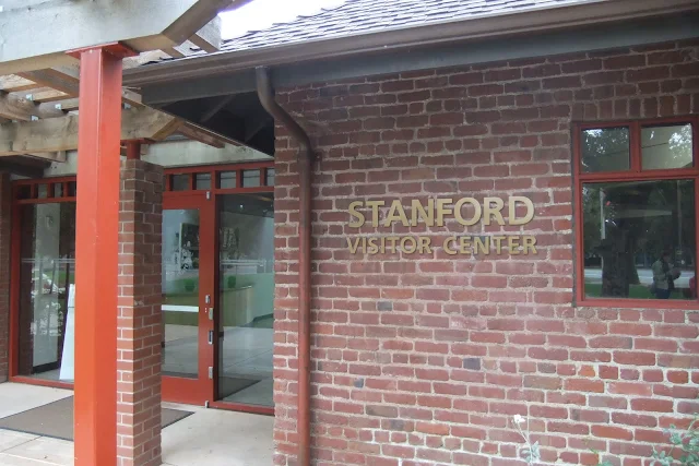 stanford-univ-visitor-center  スタンフォード大学ビジターセンター