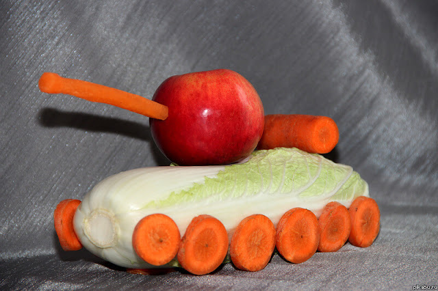 1. Поезд из овощей и фруктов