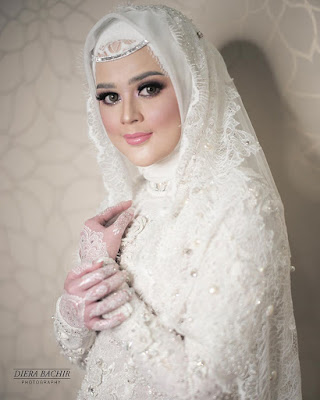 Cut Meyriska Bridal hijab manis artis Sinetron