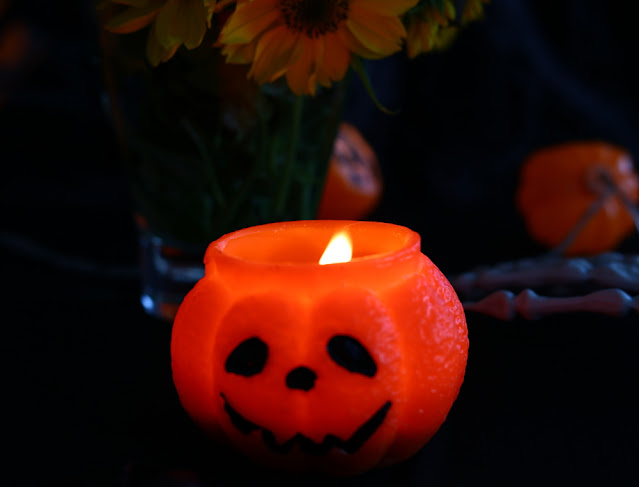 Горячий белый шоколад с тыквой