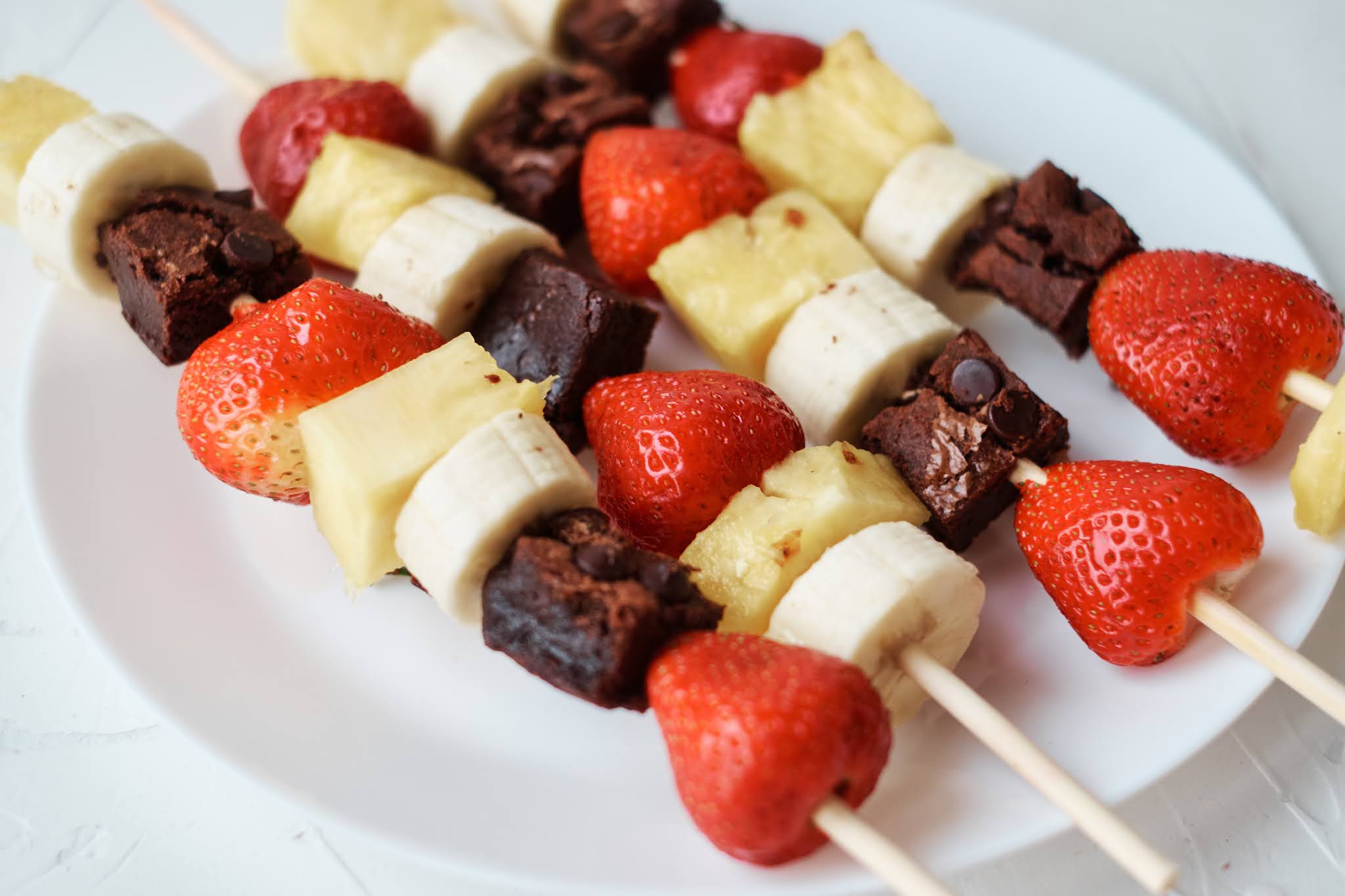 How to Make Brownie Fruit Kebabs for a Delicious Kids Snack or Dessert