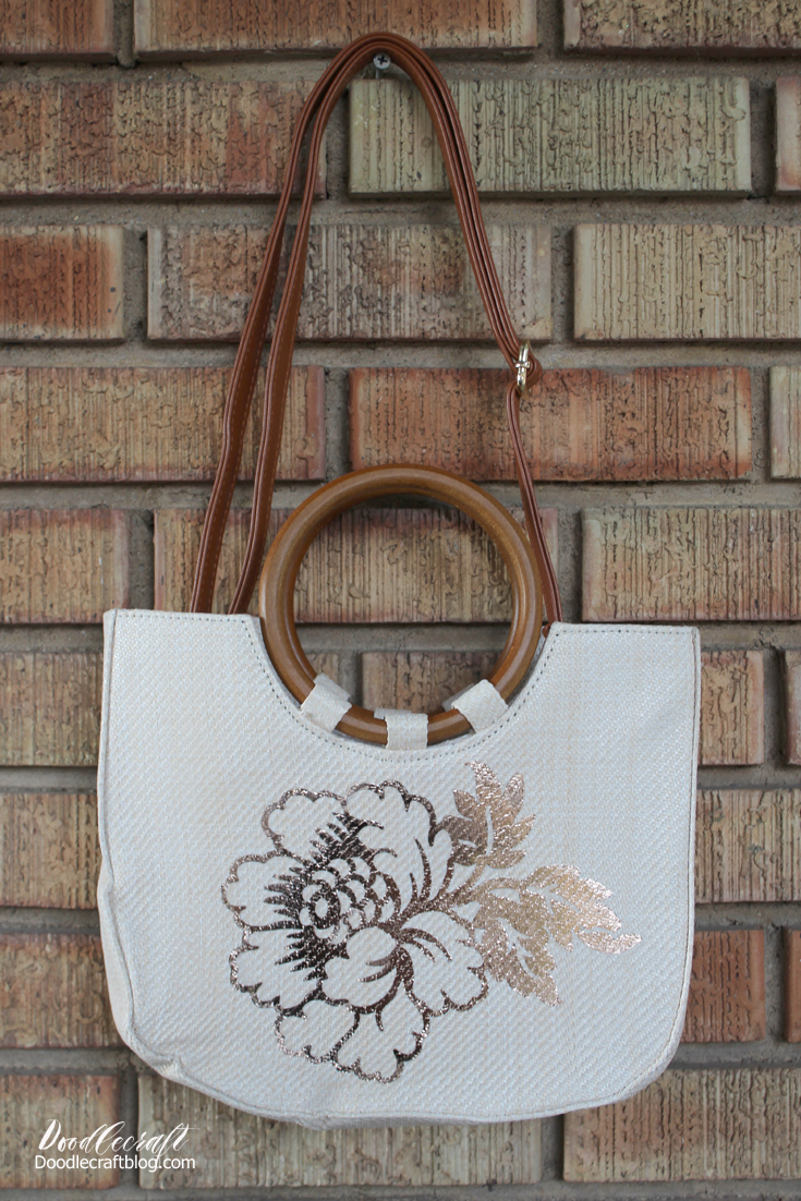 How to Layer Heat Transfer Vinyl (Iron On) on a Tote Bag Tutorial with  Cricut