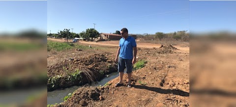Critérios para título de cidadão e honrarias, como também melhorias da escola do Rotary e ao Distrito de Santa Gertrudes. 