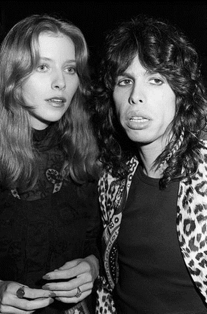 Style Icon: Bebe Buell - The Front Row View