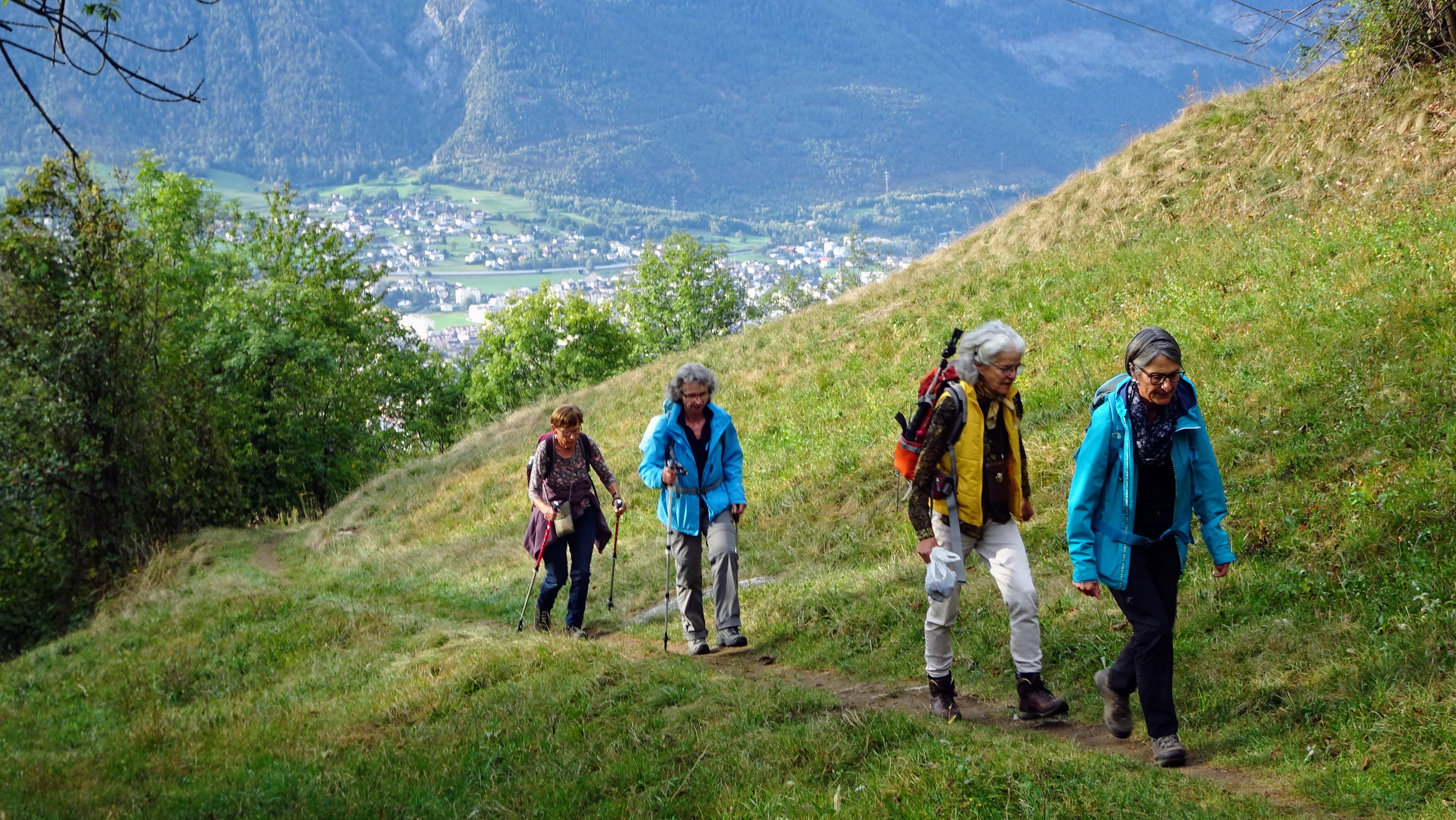 Naters Geimen Blatten Geimen Birgisch Mund (VS) Wandern mit