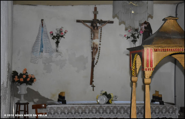 XOAN ARCO DA VELLA CAPILLA DE A BARCA A BARCA ANLLO SOBER