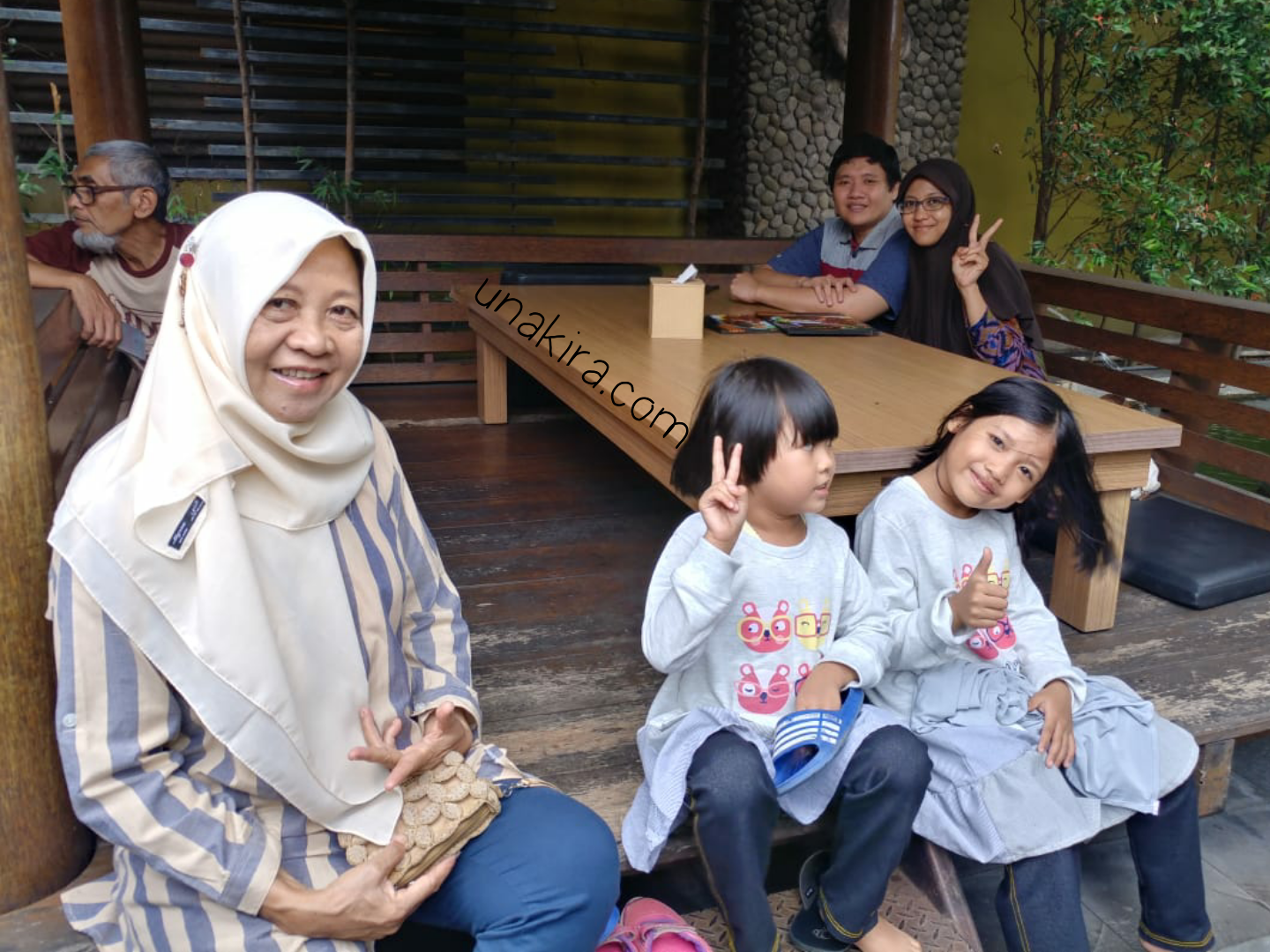 Review Godong Salam Seafood Ungaran - Unakira