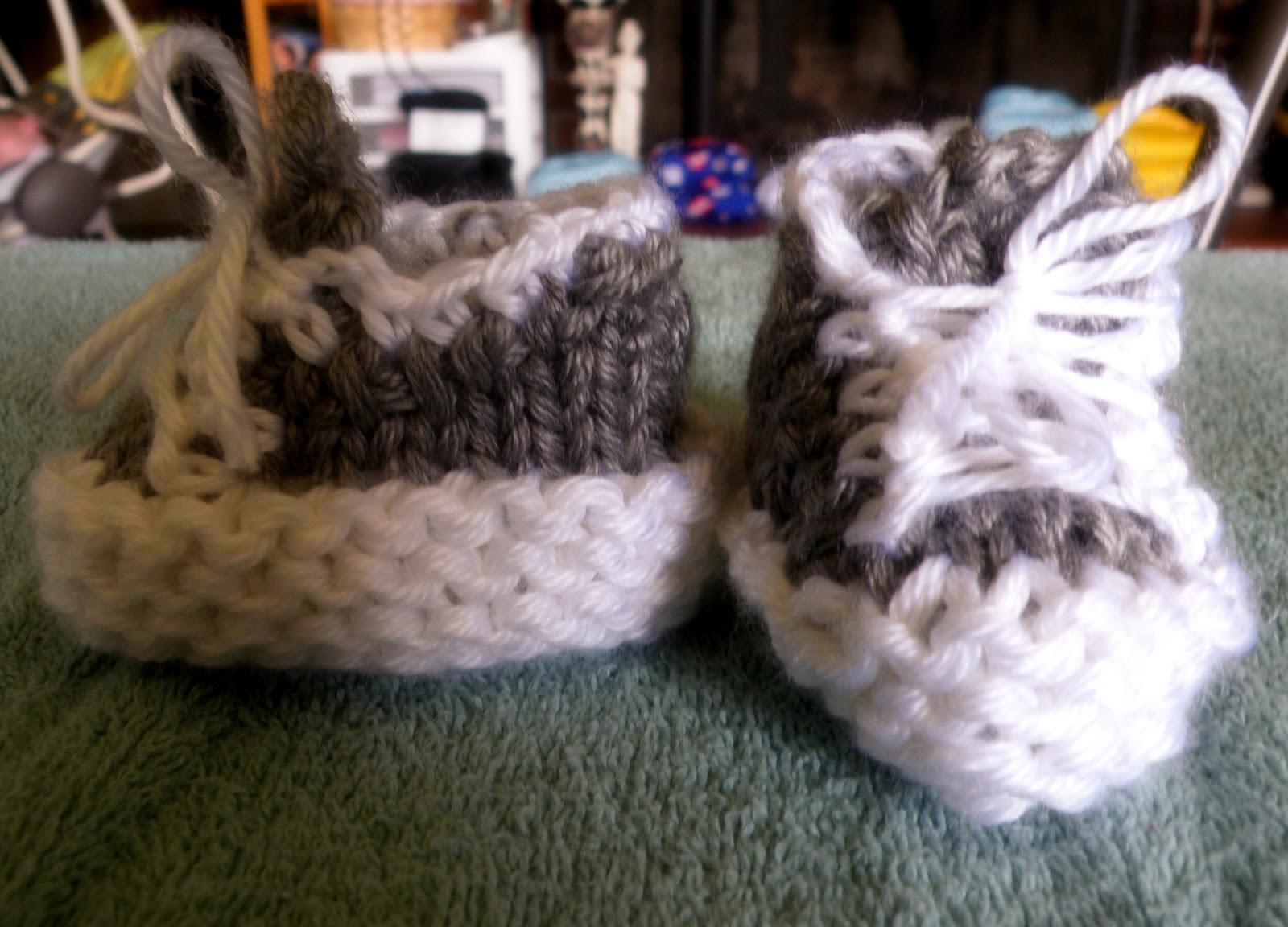 The Loom Muse Tennis Shoe Booties Circular Loom