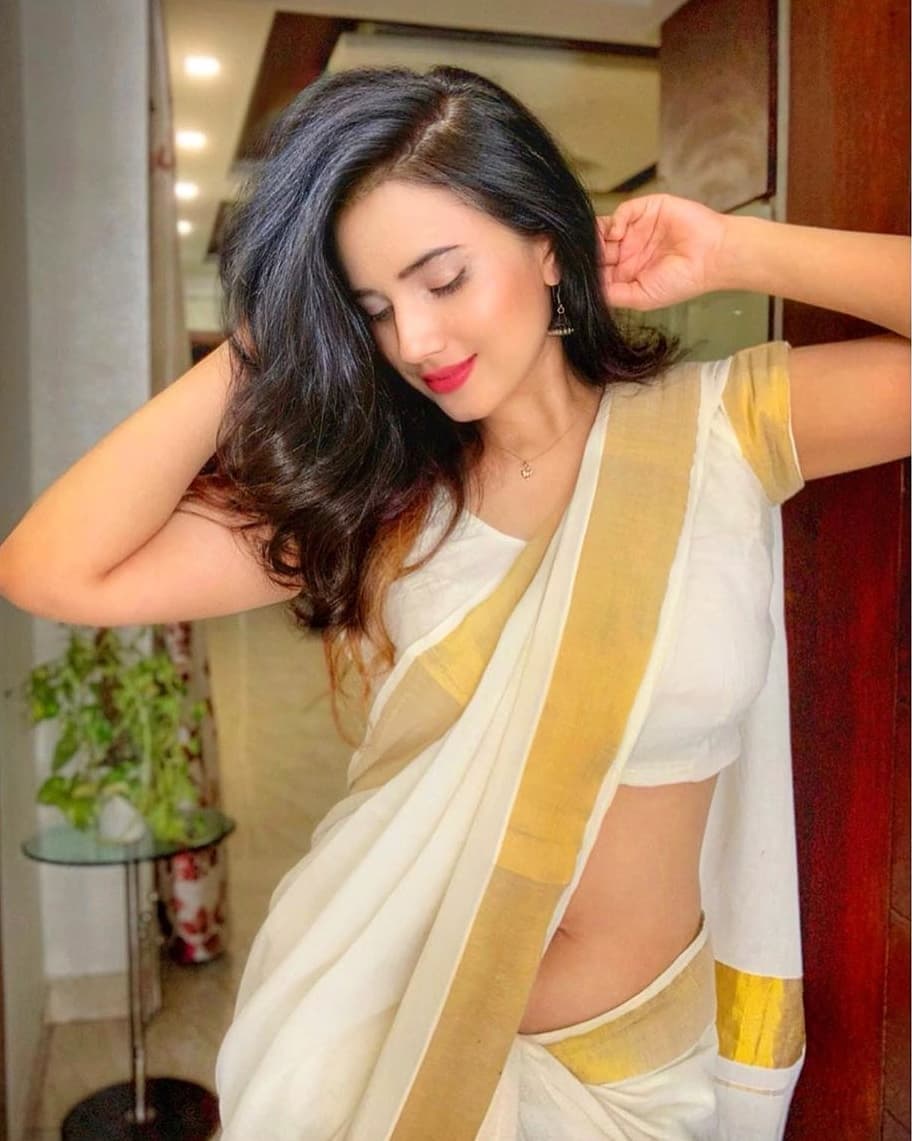saree pics