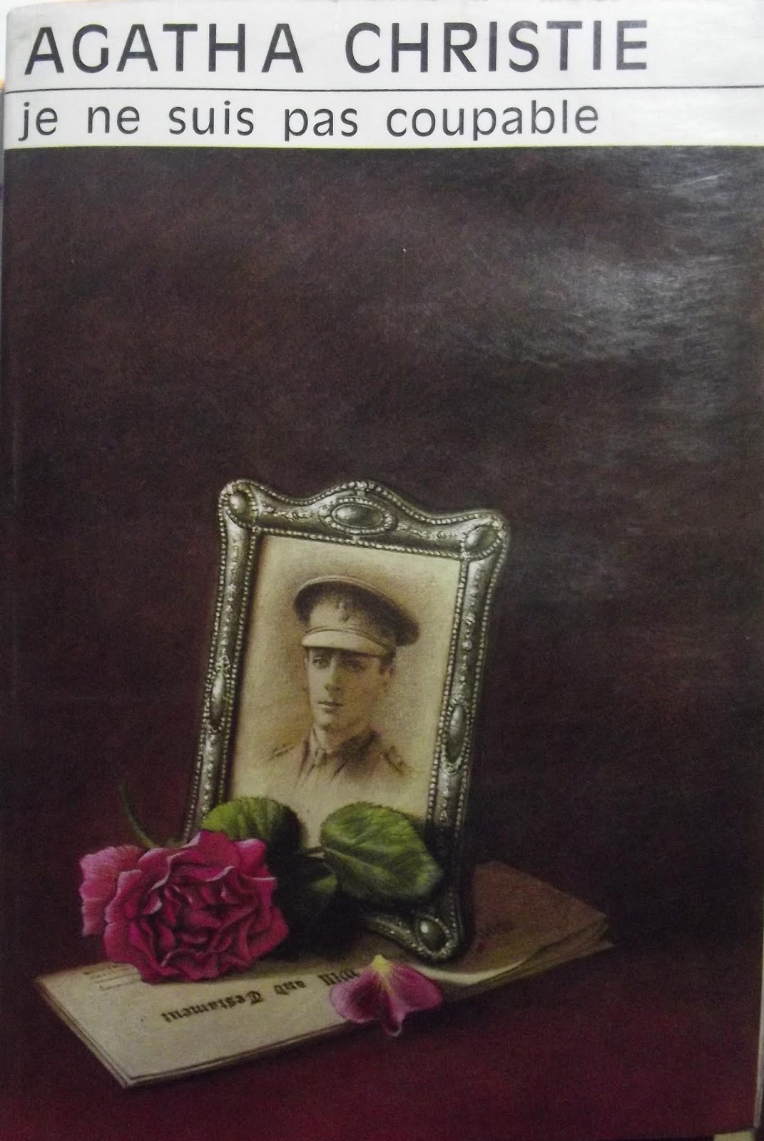 Hercule Poirot Je Ne Suis Pas Coupable Agatha Christie : les magnifiques peintures de couverture (Hercule Poirot)