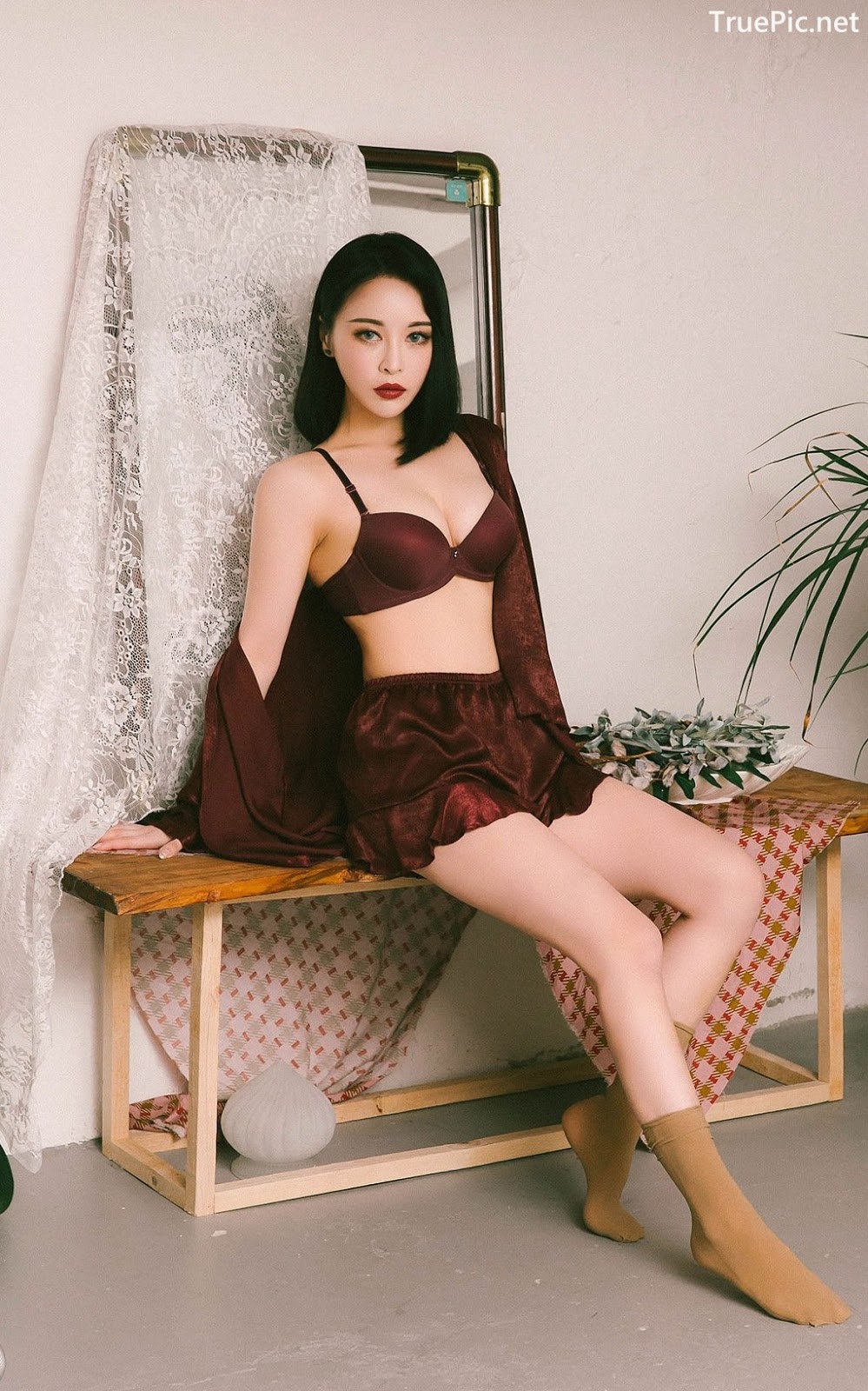 Image-Korean-Fashion-Model-Ryu-Hyeonju-We-x-You-Lingerie-Set-TruePic.net- Picture-38