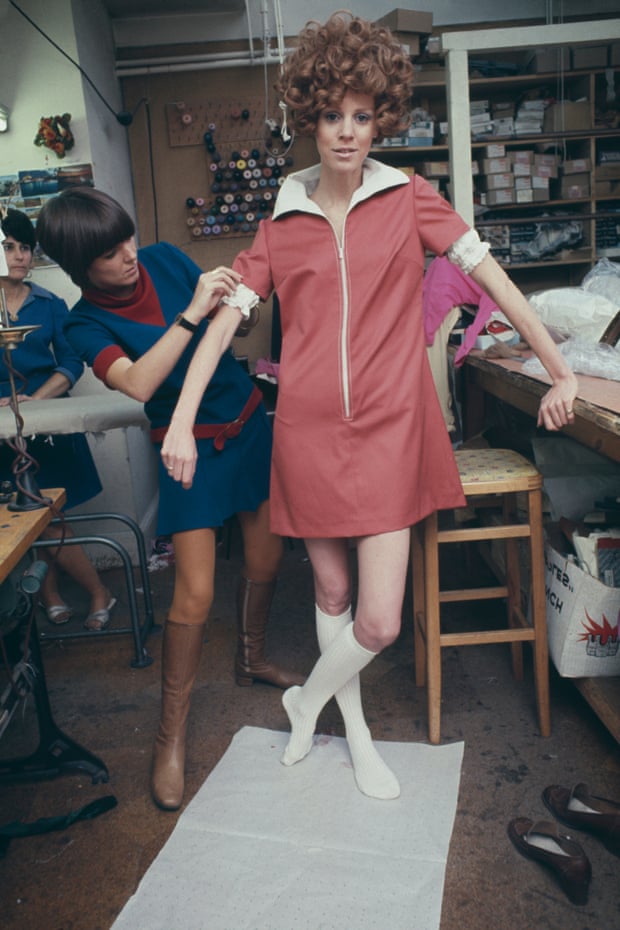 1960s Como baixar os moldes dos vestidos da designer britânica Mary Quant?? Roupa é Cultura 1960s Como baixar os moldes dos vestidos da designer britânica Mary Quant?? Roupa é Cultura