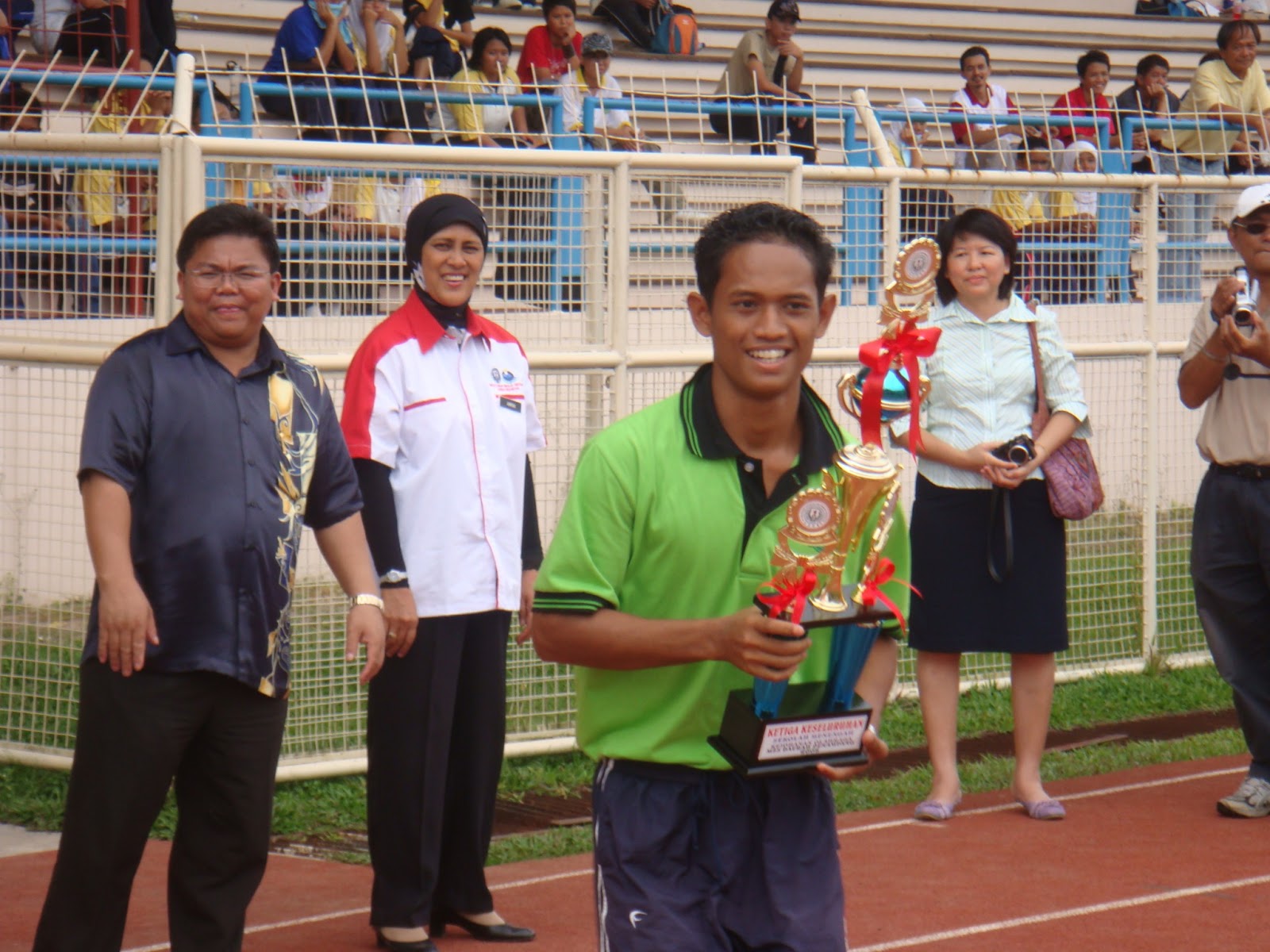 PENCINTA SUKAN: PENGENALAN SAINS SUKAN