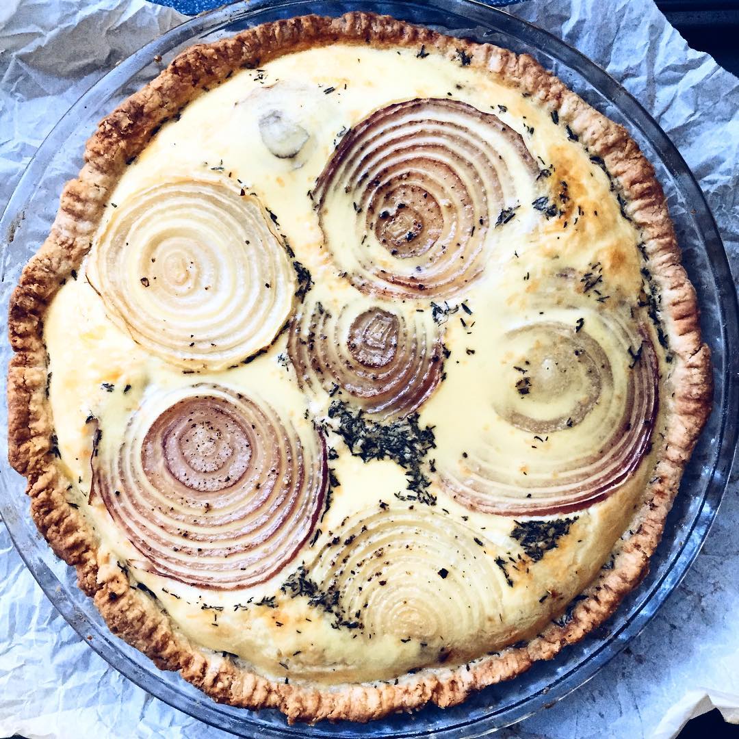 i heart baking! savory roasted onion tart (quiche)