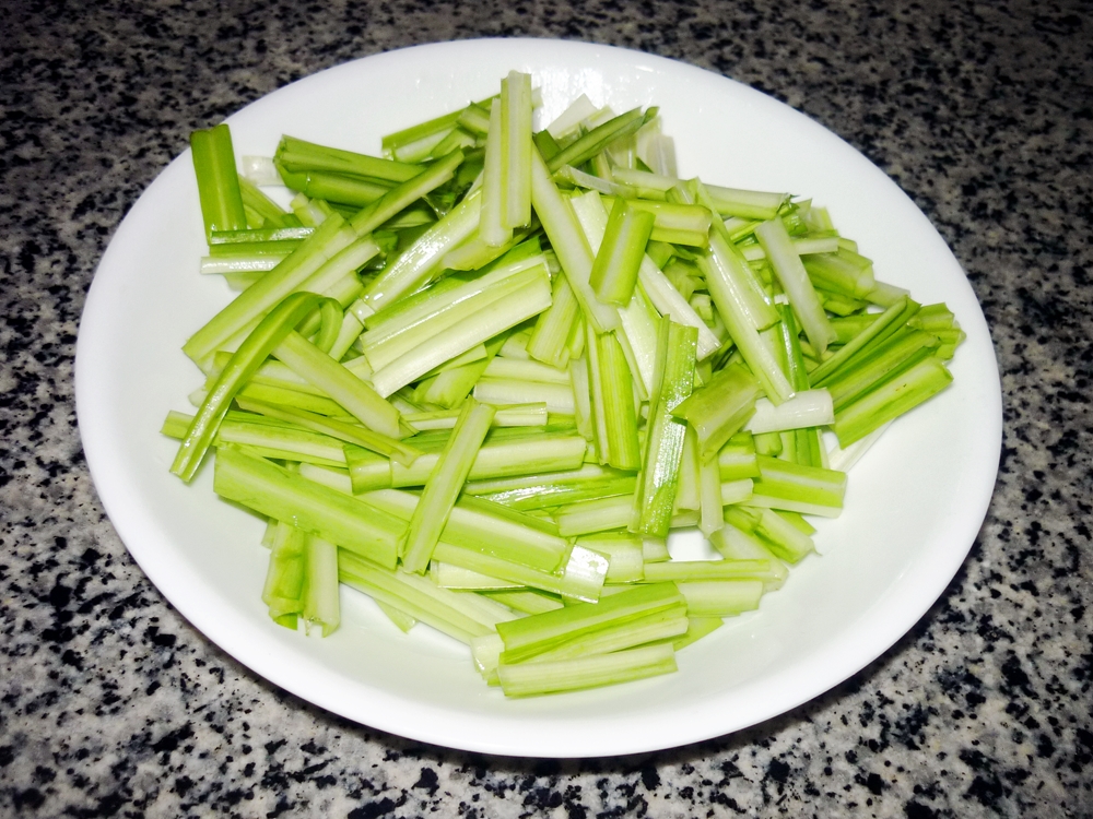 aunty celia's family meals Stir fried green dragon vegetable (青龙菜