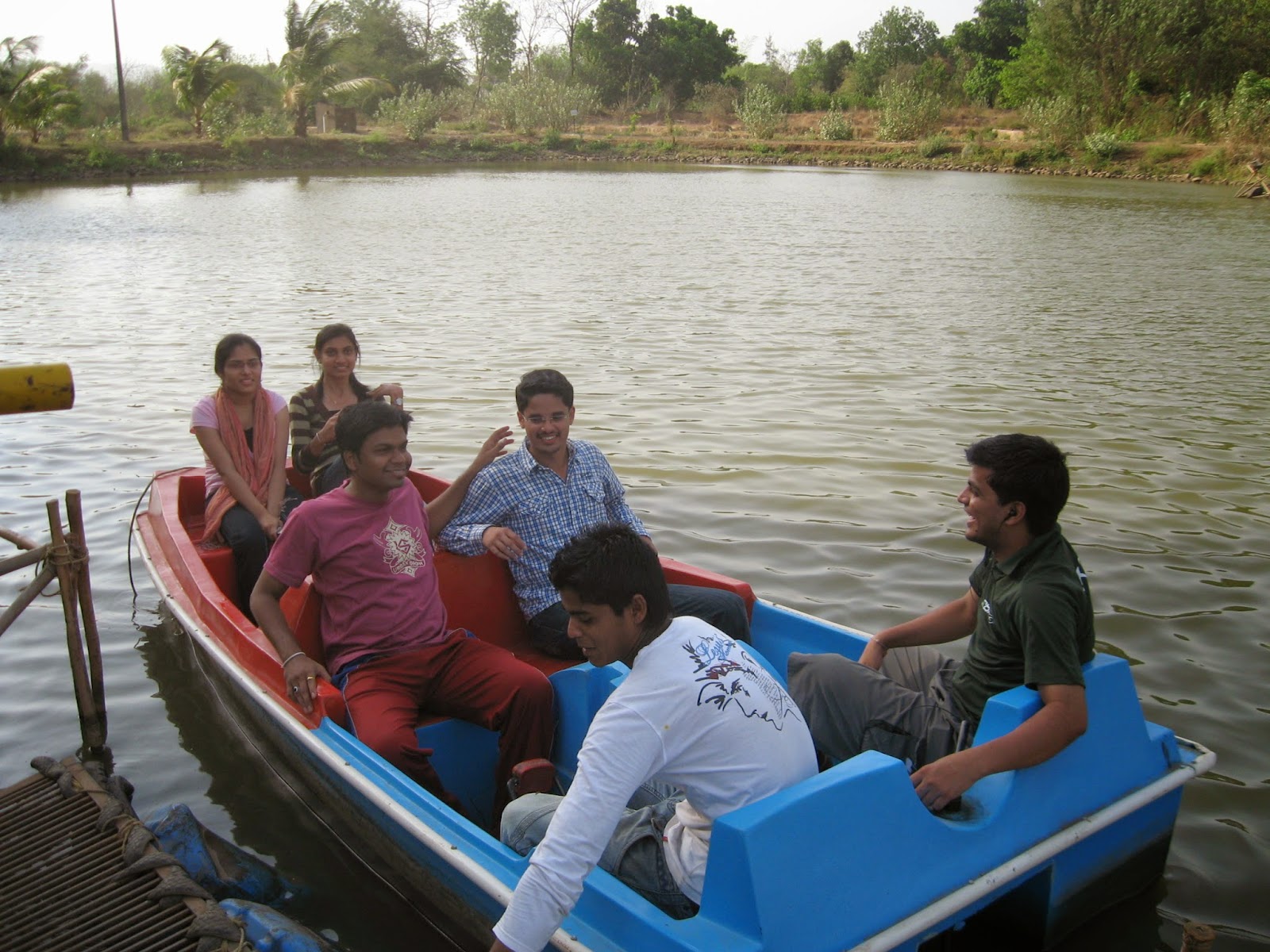 one day picnic on cruise in mumbai