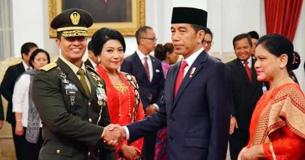 Pamor TNI Runtuh, Presiden Jokowi Akan Segera Ganti Marsekal Hadi Tjahjanto? Pamor TNI Runtuh, Presiden Jokowi Akan Segera Ganti Marsekal Hadi Tjahjanto?