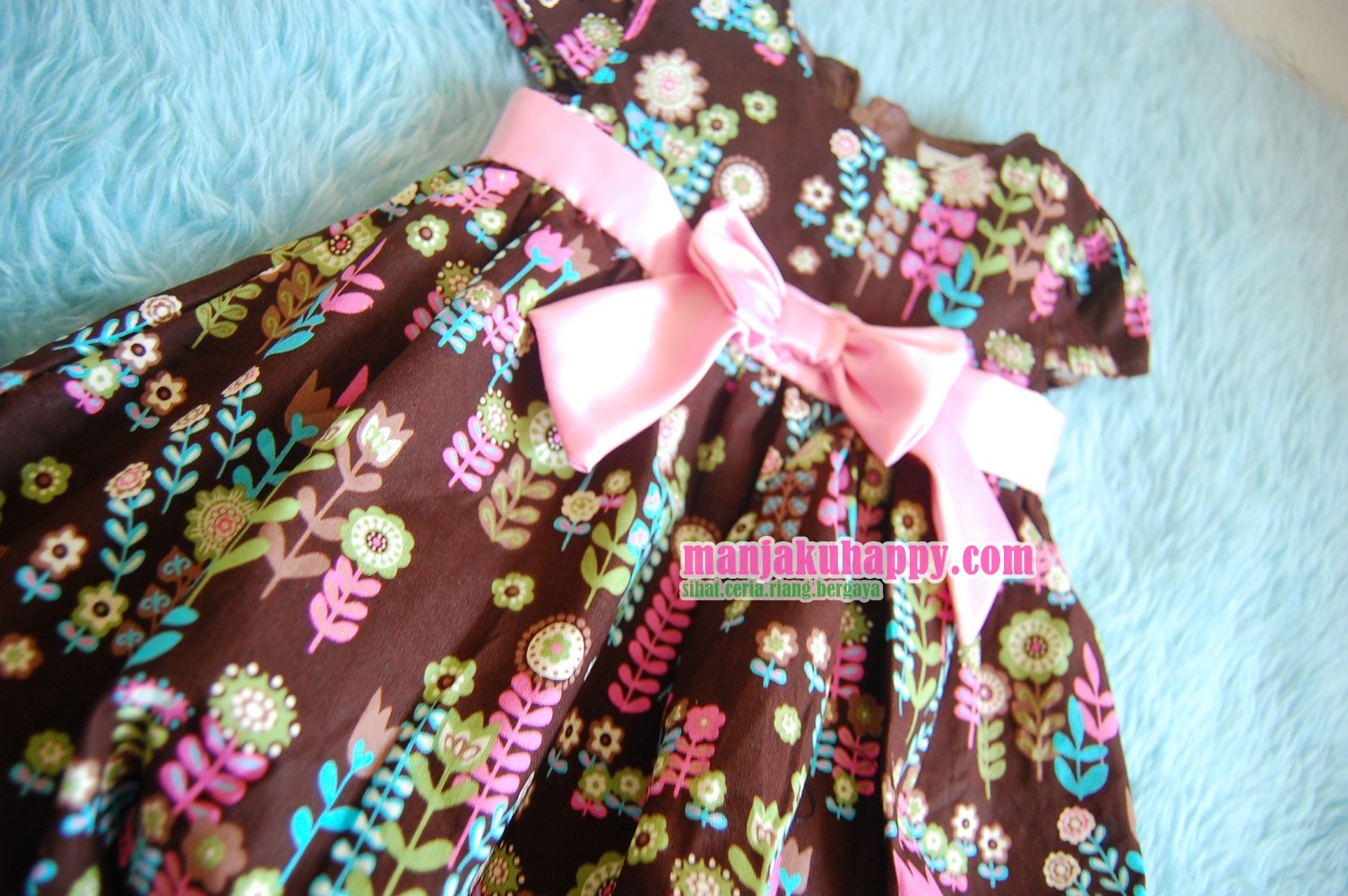 http://1.bp.blogspot.com/-YOgrr3HS968/TouFpP4vzXI/AAAAAAAAE_8/8E0ML5ppMyc/s1600/MOTHERCARE+Flowery+Pink+Dark+Brown+Cotton+Bubble+Dress+with+Pink+Satin+Ribbon+%25281%2529.jpg