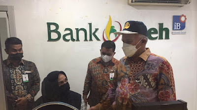 Sekda Ingatkan Kepala Capem Bank Aceh Syariah Maksimalkan Kebersihan Kantor