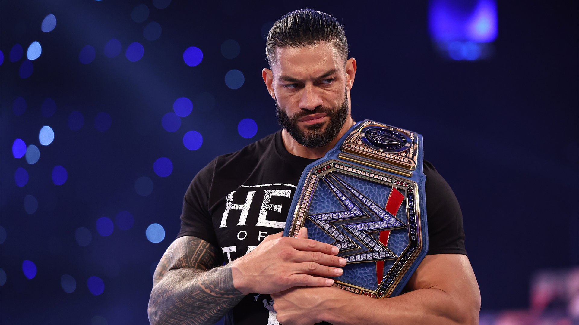 Roman Reigns pode não lutar no WWE Hell in a Cell