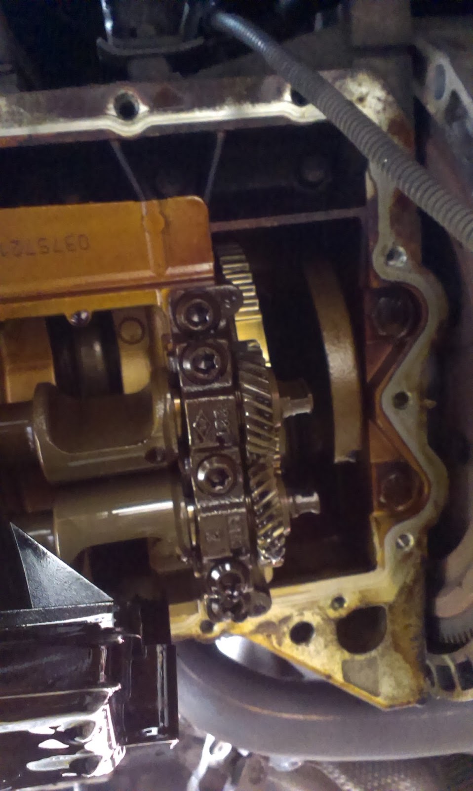 Me and my e46 BMW 3 series 318i e46 n42 Sump Gasket Replacement DIY