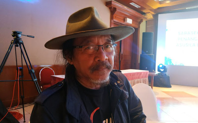 Sujiwo Tejo Soal PSBB: Gajah di Mal Tak Tampak, di Peribadatan Tampak Sujiwo Tejo Soal PSBB: Gajah di Mal Tak Tampak, di Peribadatan Tampak
