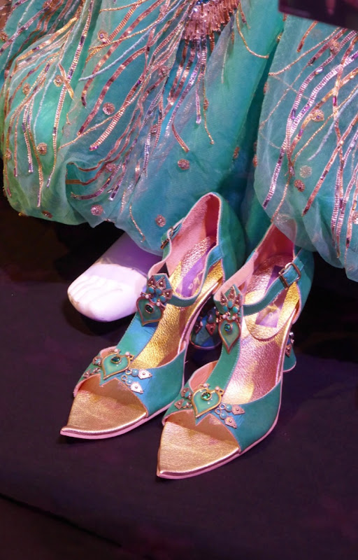 Hollywood Movie Costumes and Props: Naomi Scott's Princess Jasmine