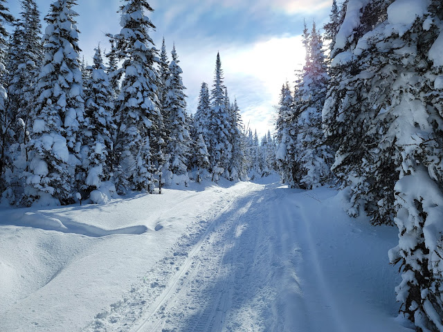 Sentier pour la Vallée des Fantômes