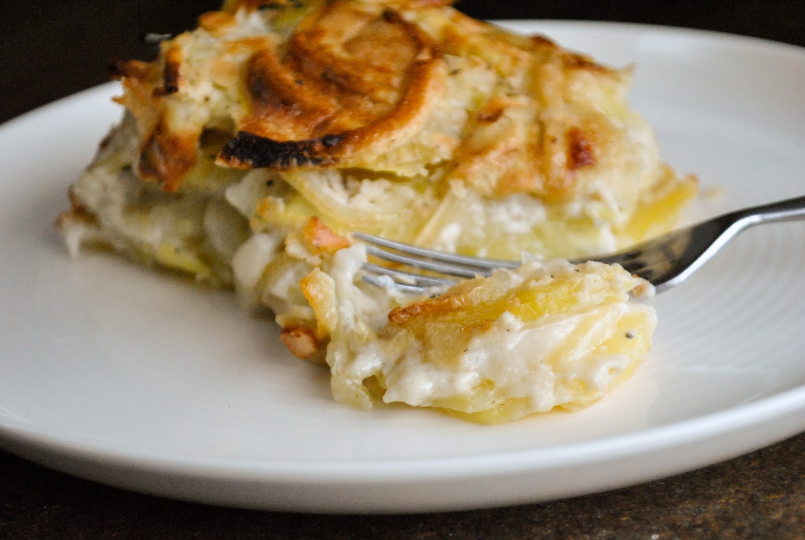 VeganSandra Easy and creamy vegan potato casserole