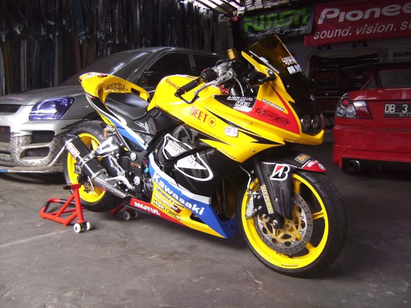 Modifikasi Motor Ninja 250cc 2014