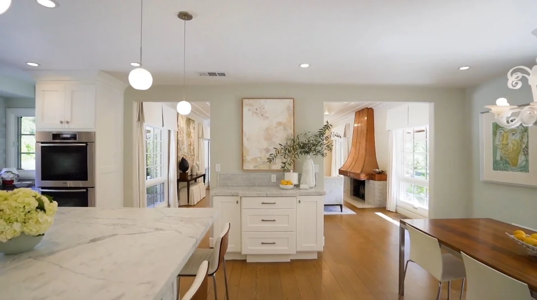 39 Photos vs. 24 Orchard Rd, Orinda, CA Interior Design Luxury Home Tour
