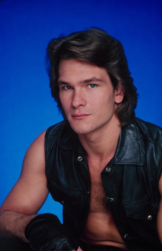 30 Photographs of a Young Patrick Swayze Rocking His Mullet Hairstyle ...
