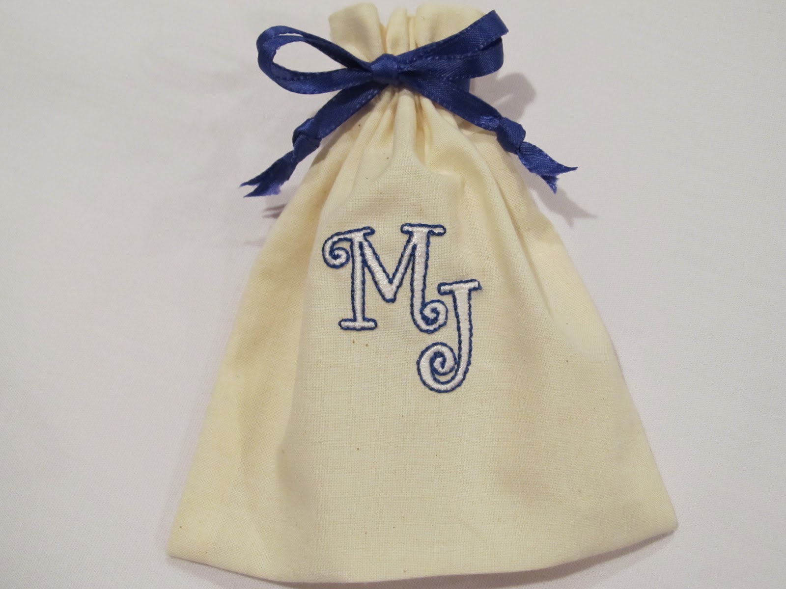 Sewing Sandy Fabric Gift Bag or Treat Bag Custom Project