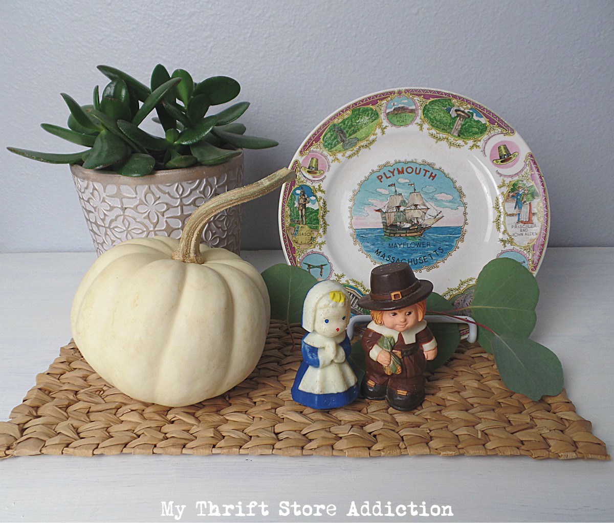 vintage Thanksgiving vignettes